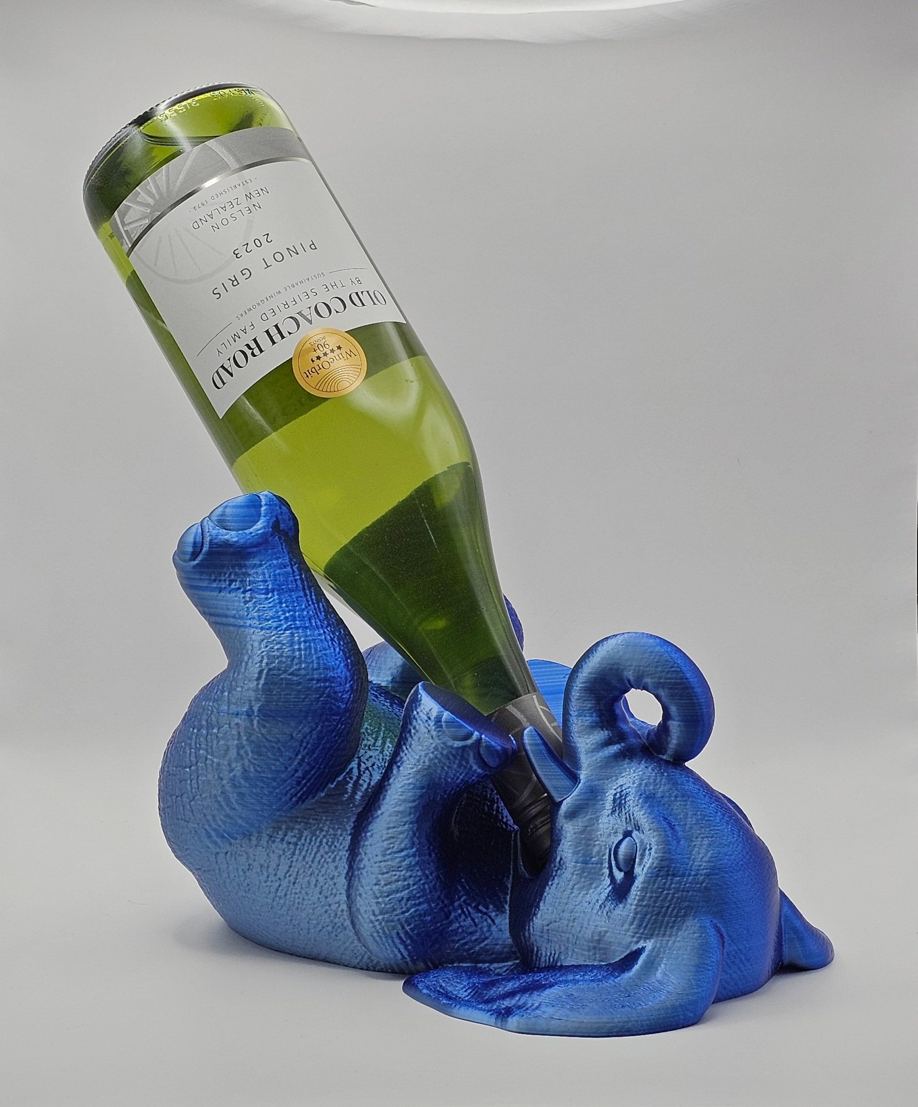 Elephant wine bottle holder | 3D print | funny animal deco | bar accessory | gift for wine lovers | table decoration | elephant deco