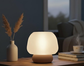 Luminária de mesa Mylo: Luminária de design minimalista para quartos, salas de estar e mesas de cabeceira em estilo escandinavo.