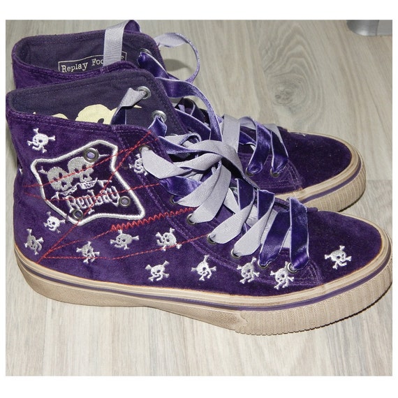 Converse hi top replay trainers hot sale