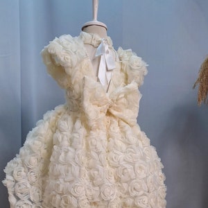 Elegant White Baby Dress with Ruffled Sleeves and Bow, Special Occasion Dress for Girls wit long Tail, Unique Floral Design Toddler Dress