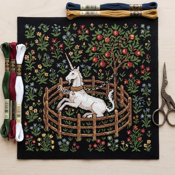 Medieval Cross Stitch Pattern, The Unicorn in Captivity, Hunt of the Unicorn Tapestry, Historic Art Chart, Gothic Embroidery PDF