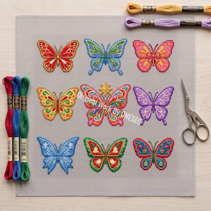 Schema per punto croce "Farfalle natalizie", 9 mini, sampler festivo per le vacanze, ornamenti a forma di campanelle e fiocchi di neve, arte popolare, PDF per punto croce contato
