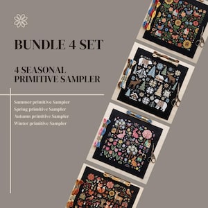 Puede incluir: Un conjunto de cuatro kits de punto de cruz de muestrarios primitivos de temporada. Cada kit presenta tela negra con un diseño colorido y detallado, hilo de bordar y tijeras. El texto dice "BUNDLE 4 SET" y "4 SEASONAL PRIMITIVE SAMPLER".