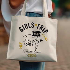 Girls Trip Punta Cana 2024 Tragetasche, The Feisty One Strandtasche, anpassbares Urlaubsaccessoire