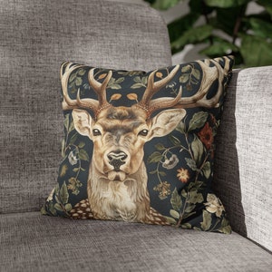 Woodland Vintage Deer Pillow William Morris Inspired, Deer Cushion Cover, Wildlife Living Room Decor, Whimsical Throwpillow