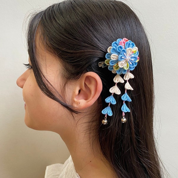 Broche/barrette japonaise fleur bleu