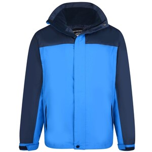 Può includere: Una giacca con cappuccio blu e blu navy con chiusura a zip. La giacca è foderata in pile e ha due tasche.