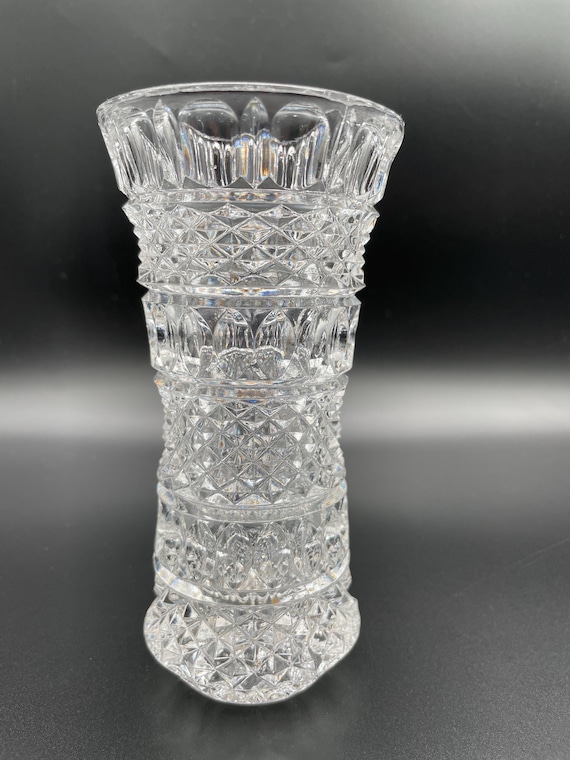 ヴィンテージ ラウジッツァー グラスカット クリスタル バド花瓶