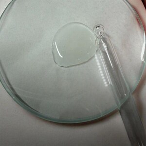 Hydra Silk Serum image 4