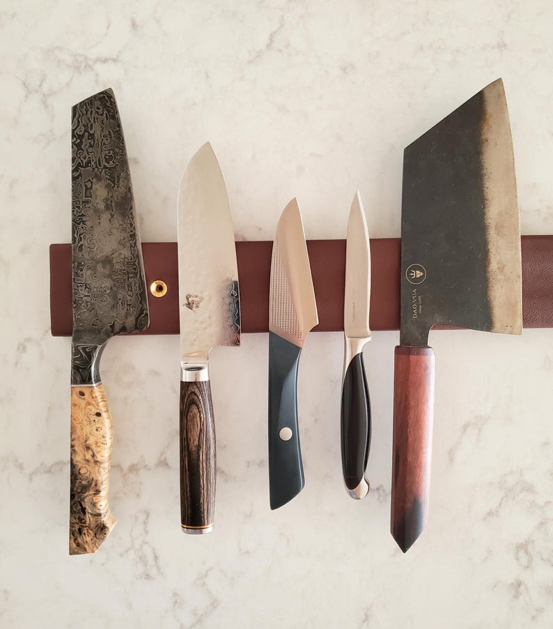 BBorgesStudio Magnetic Knife Rack - Thumbnail 3