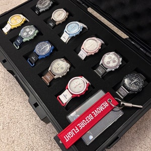 Omega travel watch online box