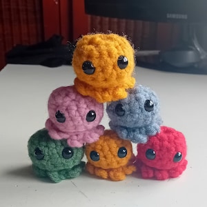 Mini crochet octopus, super soft plushie, desk buddy, octopus gift, anxiety toy