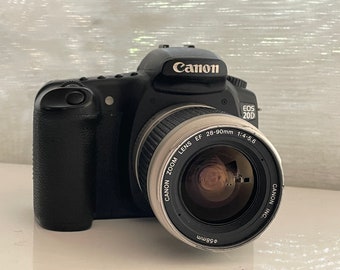 Appareil photo reflex numérique rétro + objectif - Canon EOS 20D, fonctionnel avec carte