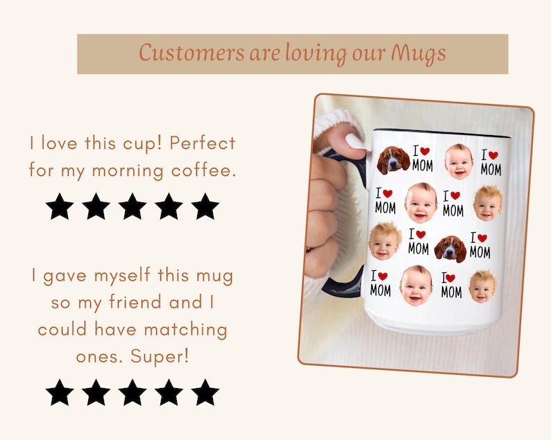 Op de afbeelding: Witte keramische mok met een herhaald patroon van babygezichten en hondengezichten, afgewisseld met de tekst "I ❤️ MOM". De mok wordt door een persoon vastgehouden. De tekst "Customers are loving our Mugs" staat bovenaan.