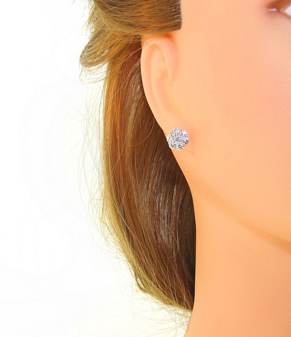1.11CT. Round Brilliant Diamonds 14K White Gold Flower