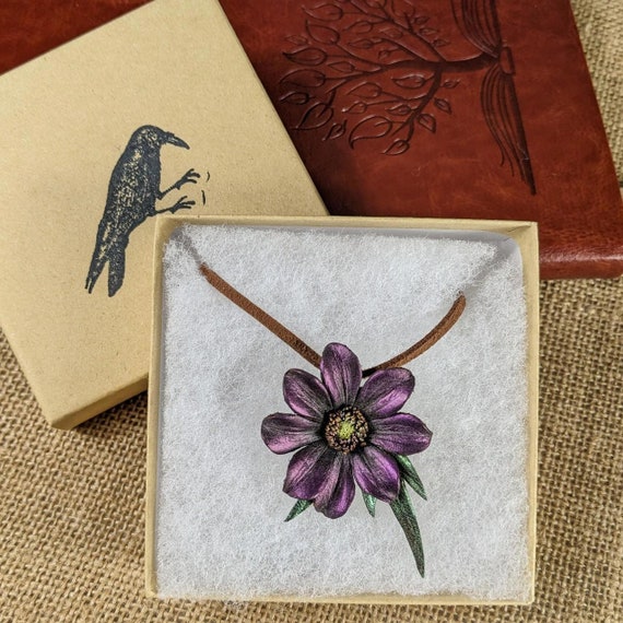 Vintage leather flower pendant choker. Reclaimed … - image 3