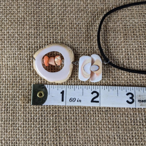 Vintage minimalist shell pendant choker. Reclaime… - image 6