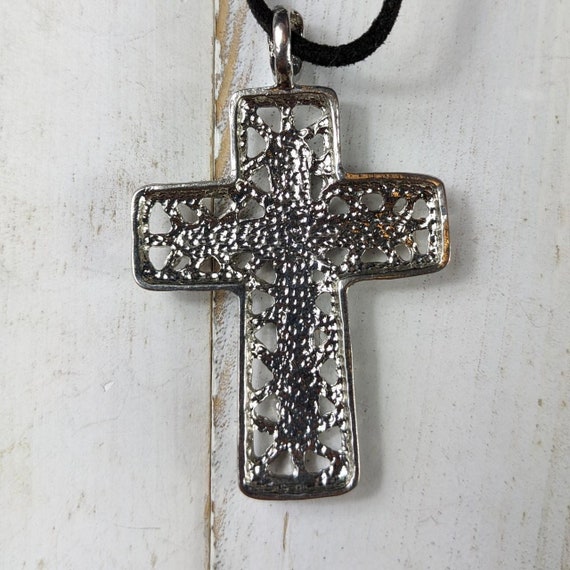 Vintage cross pendant choker. Reclaimed goth grun… - image 8