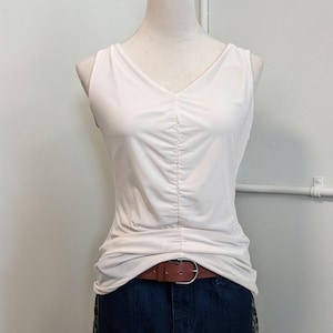 Y2K white ruched tank top – vintage 2000s Jones New York M – fitted sleeveless shirt