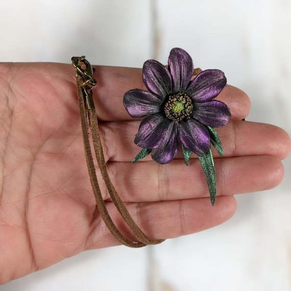 Vintage leather flower pendant choker. Reclaimed … - image 1