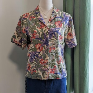 Vintage 70s Floral Blouse – Retro Cottagecore Short Sleeve Button Up Medium