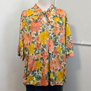 Vintage 70s floral blouse – size 14 Oscar top – retro orange yellow pullover shirt