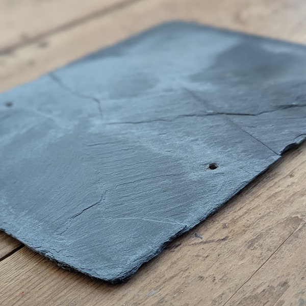 Natural slate tile salvaged from the Maine coast. Perfect for small cheeseboards, chalkboards, trivets, and many other creative projects