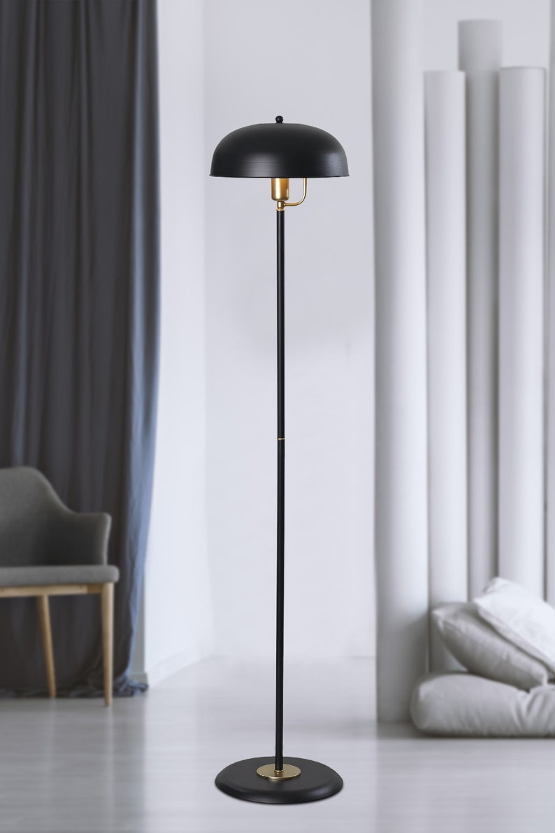 Lampadaire élégant crème doré, lampadaire élégant avec touches de laiton, salon moderne Mid-Century, éclairage de sol design luxueux Black