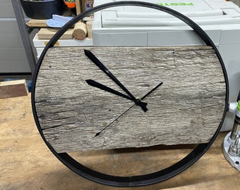Design wall clock
