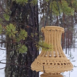 Wzór szydełkowy na abażur do żyrandola z darmową wersją do góry nogami