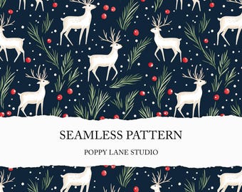 Peut inclure: Motif sans couture avec des cerfs blancs, des baies rouges et des brins verts sur fond bleu foncé. Le texte "SEAMLESS PATTERN" et "POPPY LANE STUDIO" sont affichés en blanc.