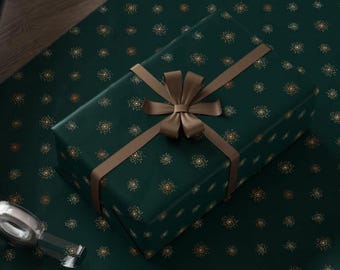 Classic Green Christmas Wrapping Paper. Vintage Green Holiday Gift Wrap. Elegant Christmas Gift Wrap. Traditional Retro Gift Wrap