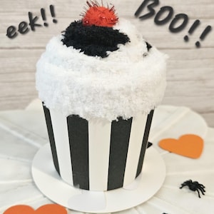 Women's/Girls Halloween Fuzzy Sock Cupcake Favor-Neutral/Fall, Autumn Gift-Summerween