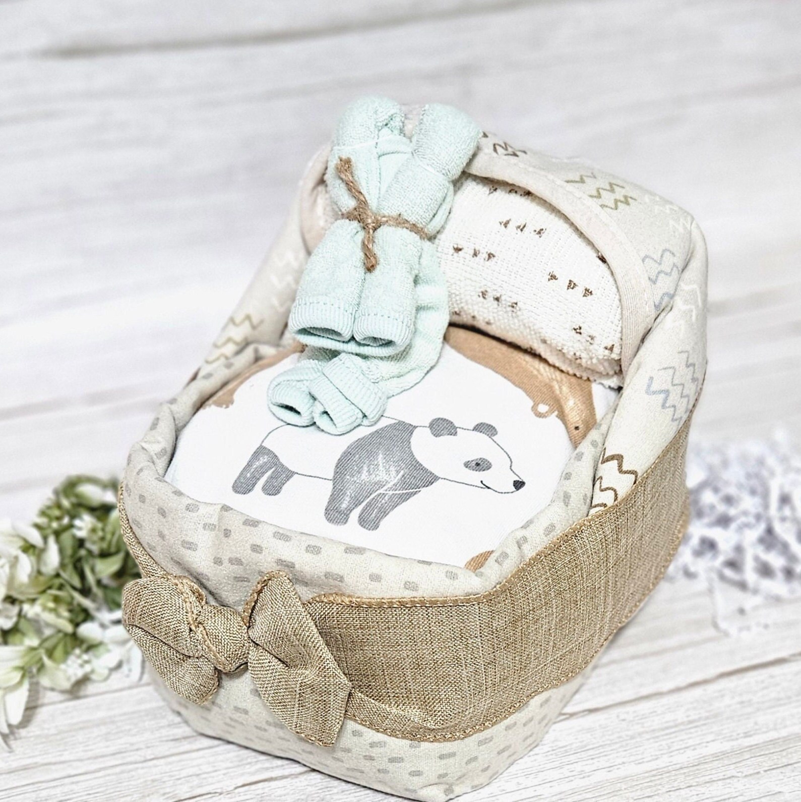 MINI SMALL Bassinet Diaper Cake: Newborn Baby Shower Gift Set - Etsy