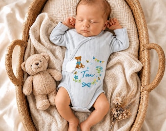 Embroidered Newborn Romper, Personalized Cotton Bodysuit, Personalized Birthday Outfit, Baby Shower Gift, Baby Coming Home Outfit