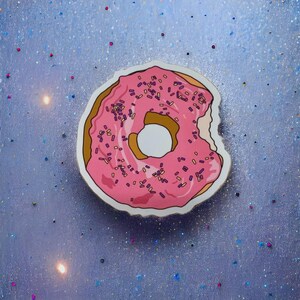Pink besprenkelte Donut Aufkleber | Süßer 3&quot;Vinyl Food Sticker