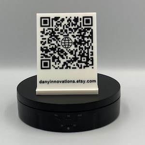 3D-Printed Website QR Code | Custom URL | Detachable Stand | 8 Color Combinations