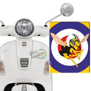 Front Badge Overlay 3D Decal domed front (horncasting) badge of your vespa with Blue target and the MioVespa logo