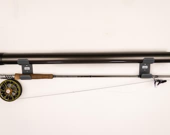 Soporte de pared para caña y tubo de pesca con mosca / Exhibidor de una sola caña con soporte para tubo / Almacenamiento para pesca con mosca / Hecho en EE. UU.