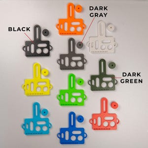 Soporte para herramientas de pesca en kayak / Organizador de riel montado sobre riel / Instalación sin taladro / Accesorios para kayak / Fabricado en EE. UU. imagen 5