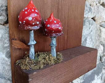 Shelf mushroom decoration red II.