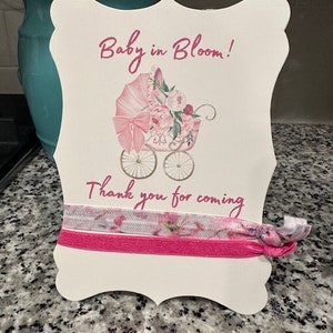 Baby in Bloom, fiocco rosa, floreale, bomboniere, elastici per capelli, regalo per feste