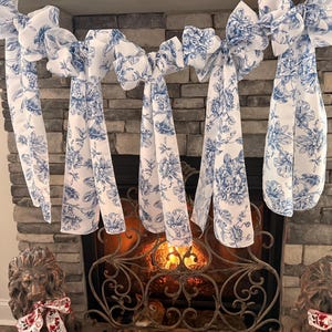 Guirnalda de lazo floral de tela, elección de color, baby shower, algo azul, pastel smash, despedida de soltera, Ella está atando el nudo, decoración de guardería para despedida de soltera