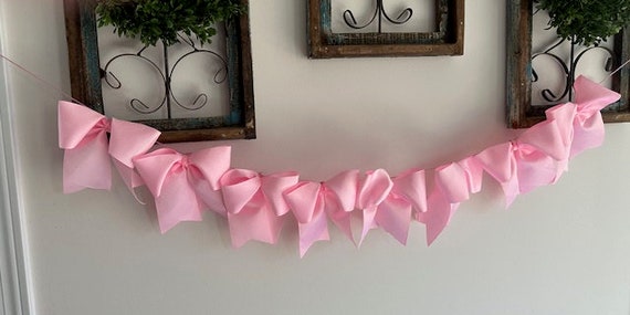 Schleifenband-Girlande In Rosa – Süße Deko Für Baby-Party Oder Hochzeit