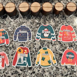 Maglione natalizio brutto con nome personalizzato o segnaposto vuoto per matrimonio, festa di Natale, decorazione per la tavola