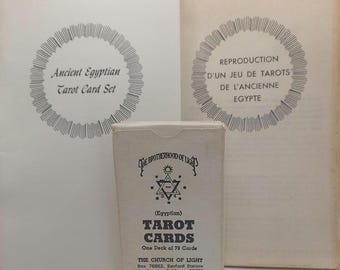 Ultra rare Museum-Grade Brotherhood of Light Egyptian Tarot Ensemble – Complete NOS Time-Capsule (1964 Cards, Inserts & 2 1967 books FR EN)
