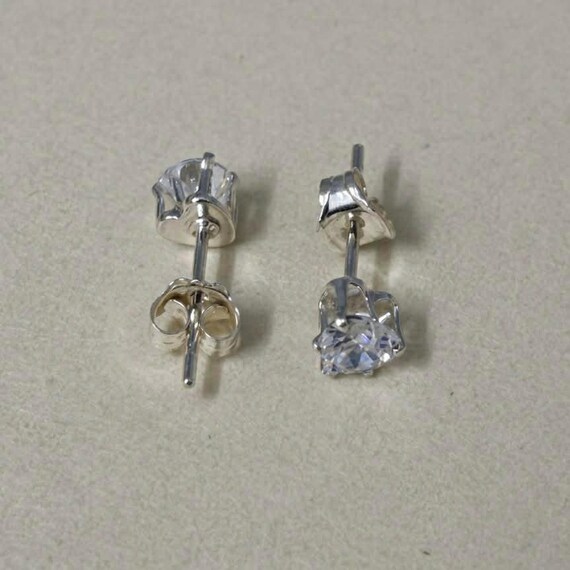 Sterling Silver Heart Stud Earrings • 4mm Sparkling Clear Gemstone Dainty Jewelry View 3