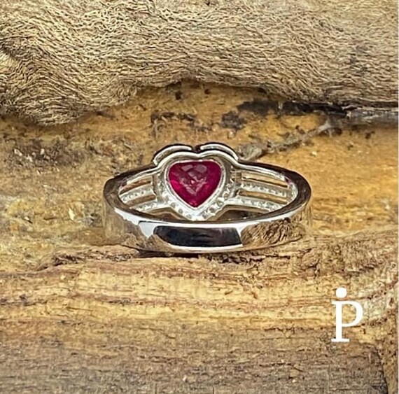 Heart ted Ruby Cubic Zirconia Promise Ring .925 S… - image 2