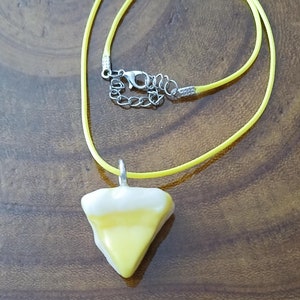 Lemon pie necklace