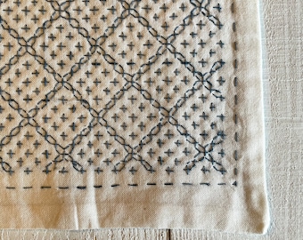 Sashiko embroidery kitchen tea towel "Biscuit / Cookie" Hand stitching tea mat , Handmade , Japan quality place mat
